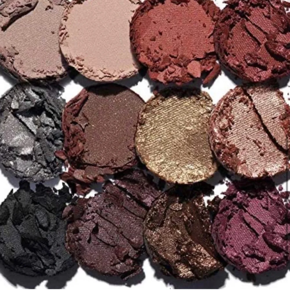 PUR Defense Anti Pollution Eyeshadow Palette, Full Sized, New in Box‎